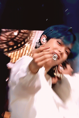 YEONJUN ─ RUN AWAY (191110) ↳ Requested By @20cm