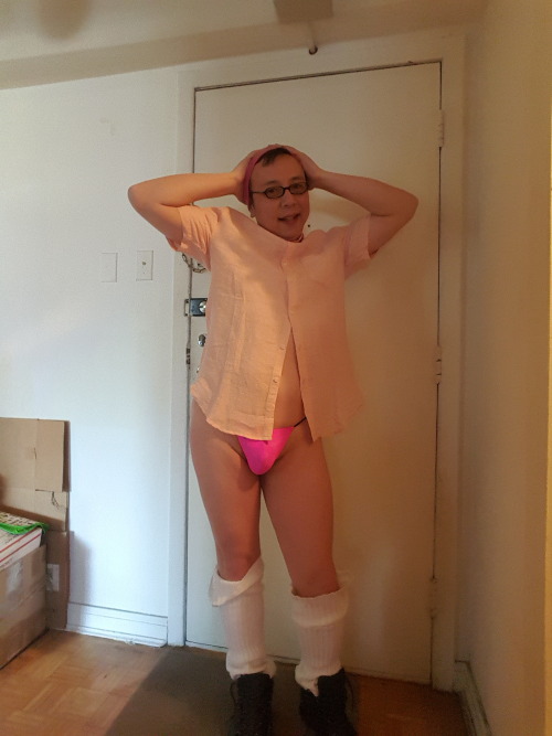culasiat:  Please repost to help me become a full fledge sissy.