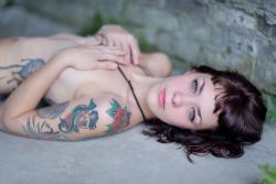 altmodelgirlcrush:  Rawruh Suicide 