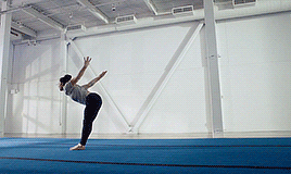 catalinaponors: Aly Raisman for Aéropostale (x)