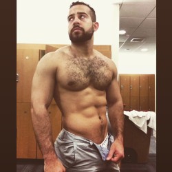 thebearunderground:  The Bear Underground Archive13,000+ posts of the hottest hairy men around the globe.