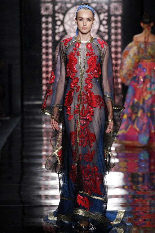 vogue-is-viral: Fashionworld-weekly’s Top 4 looks from Reem Acra Spring 2016 NYFW