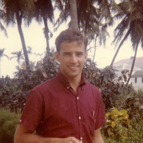 bundyspooks:steviefuckingnicks:Young. Joe. Biden.