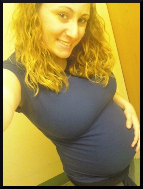 I want to be in tight clothes and hot preggo at the same time