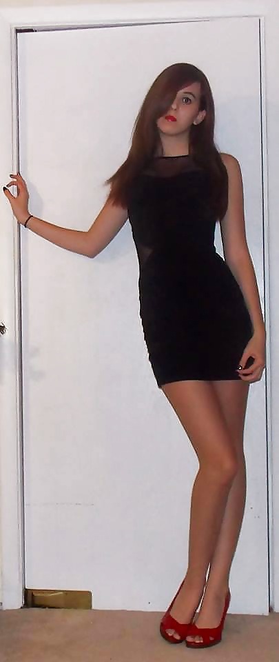 horny-trap-littlesissy-femboy:  blog | past | submissions | SUBMIT  Very cute.