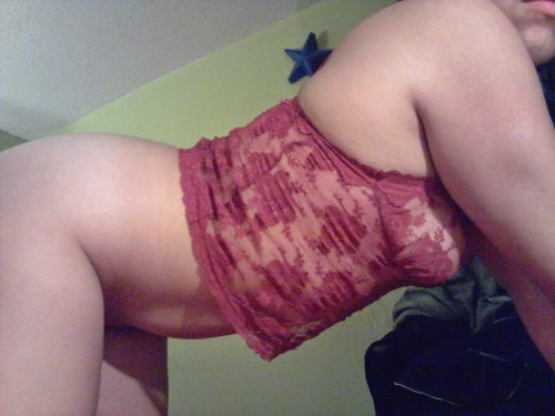 highnympho:  Bless curves, you are loved. 😇