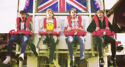 5sospicturesque: Clearing out my camera roll 1957/? Yo that’s my leg flip edit from like 2014