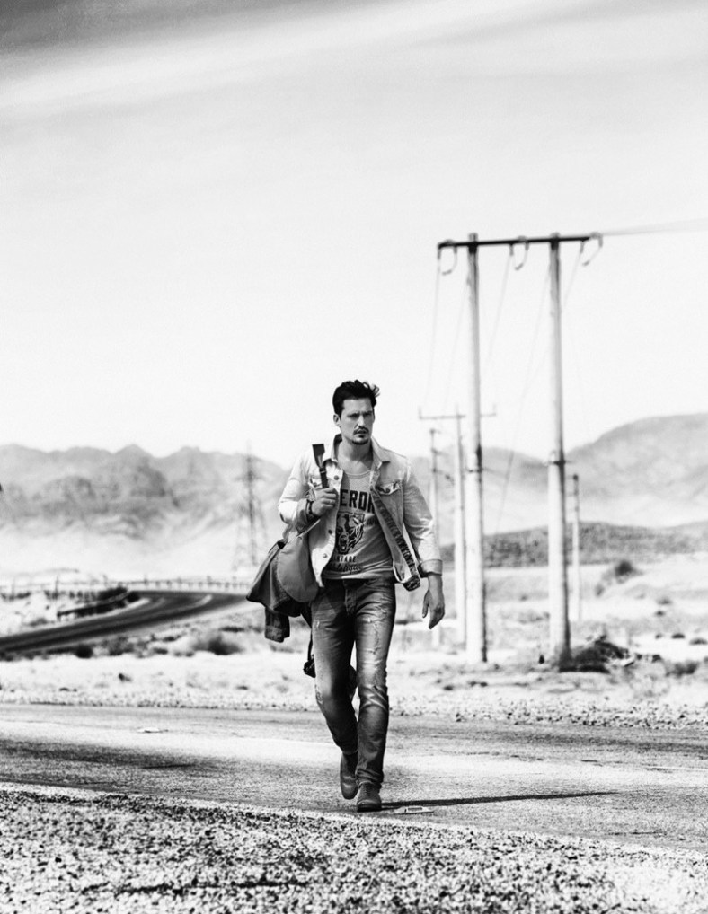 mansexfashion:  Men’s Health Spain Photographer:  Edu Garcia Models: Sam Webb 