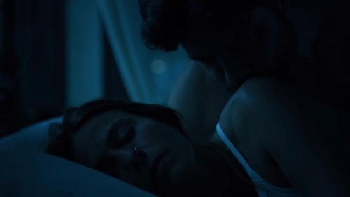 everythingyoulikee:Raquel, todo es mejor porque estás conmigo. Porque estoy enamorado.  