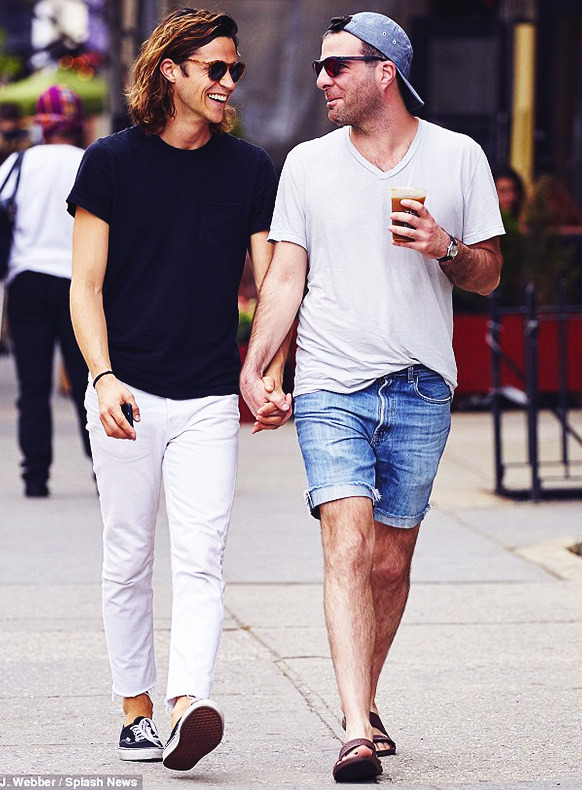 tripnight:  itsalekzmx:    Zachary Quinto &amp;  Miles Mcmillan     Miles  