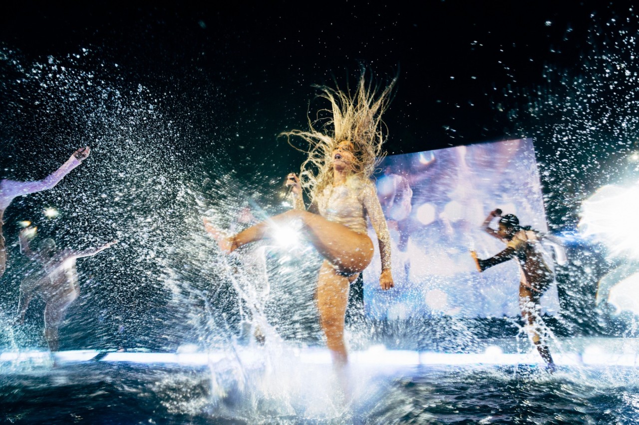 illuminatimess:  Formation World Tour - Chicago (May 27, 2016)