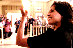 evilqueened:  Regina Mills + fireballs 
