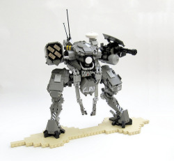 yearoftherobot:  via The Brothers Brick