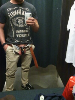 chastityboy21:  Day 89# I went shopping in