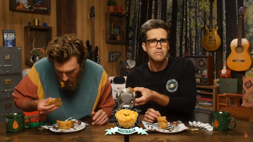 ultimatenomi:y’all I cannot deal with Link’s face when Rhett didn’t dink his pieit