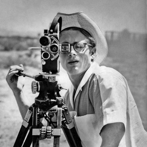 blondebrainpower:  James Dean behind a camera. Photographed by Russ Meyer, 1956.