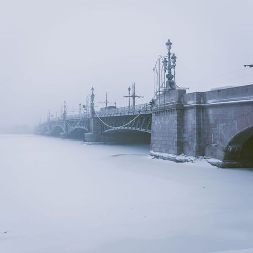 krasna–devica:  Foggy day in St. Petersburg