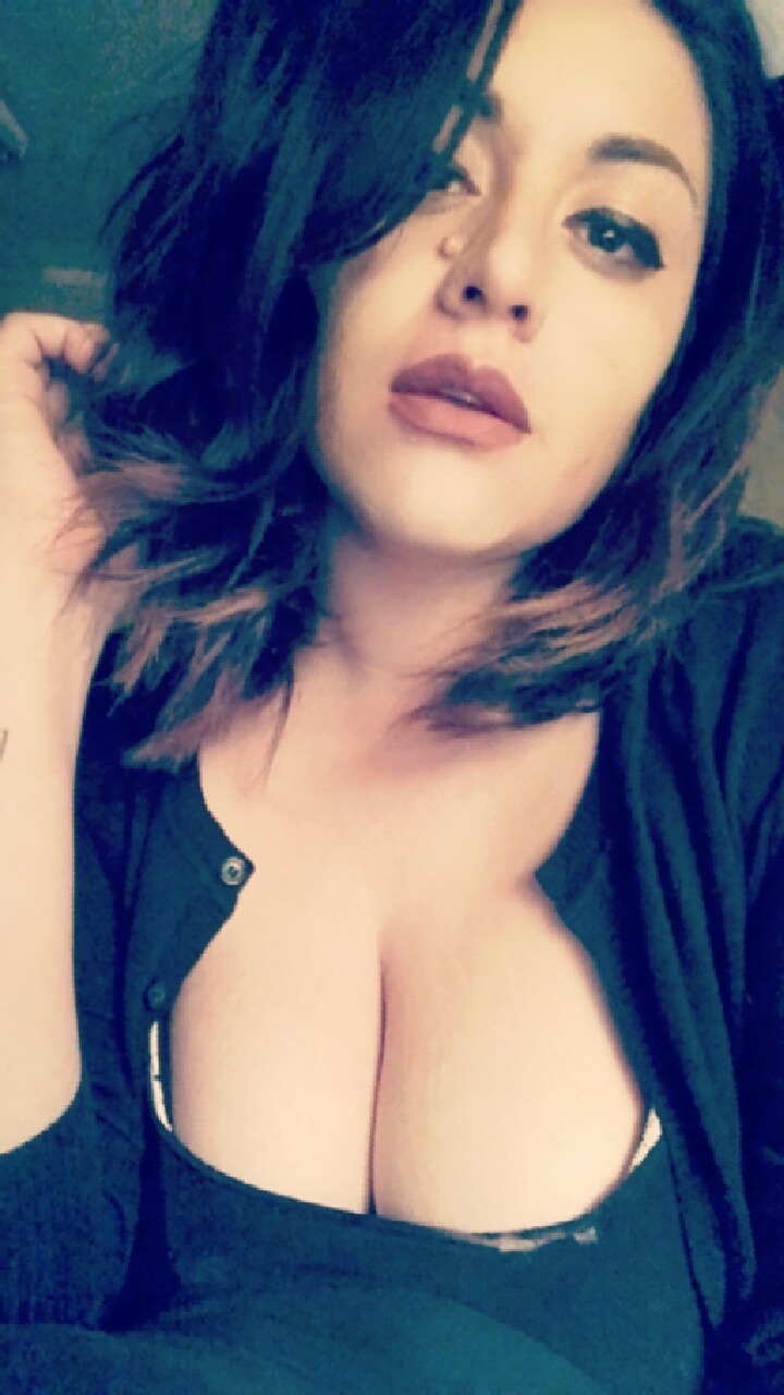 evil-kittenprincess:  Wanna play Kitty &amp; Master? 😘