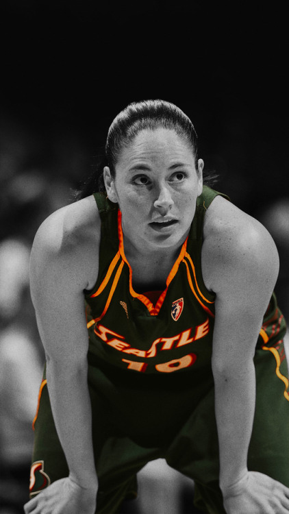 [requested] Sue Bird Lockscreenslike/reblog if you save/use