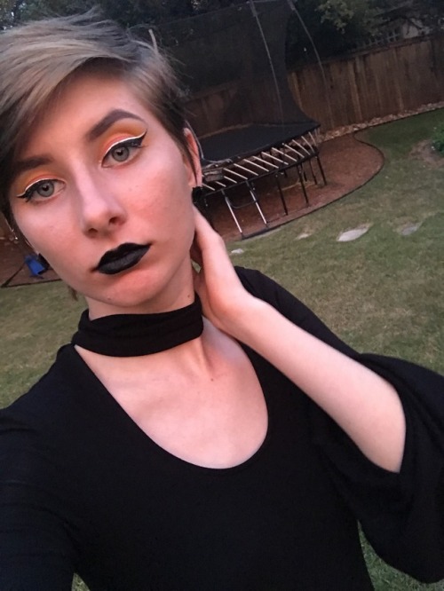 masterofren:Sunset eyes for the sunset
