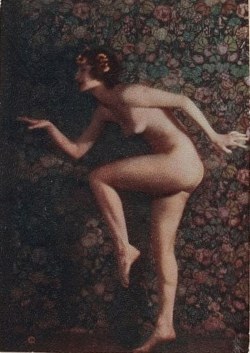 madivinecomedie:  Karl Struss  Karl Struss. From  48 photographs of the female figure 1917. Via bukowsk  
