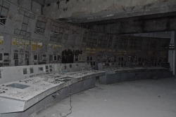 loo-moo:  destroyed-and-abandoned:  Chernobyl