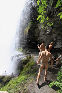 hot-nude-beach:  Pure Nude: http://pure-nude.tumblr.com