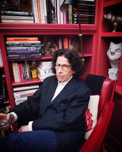 LIFE GOAL ✔️ Fran Lebowitz raised her eyebrow for my camera at the home of @jdemsey Thanks to @ander