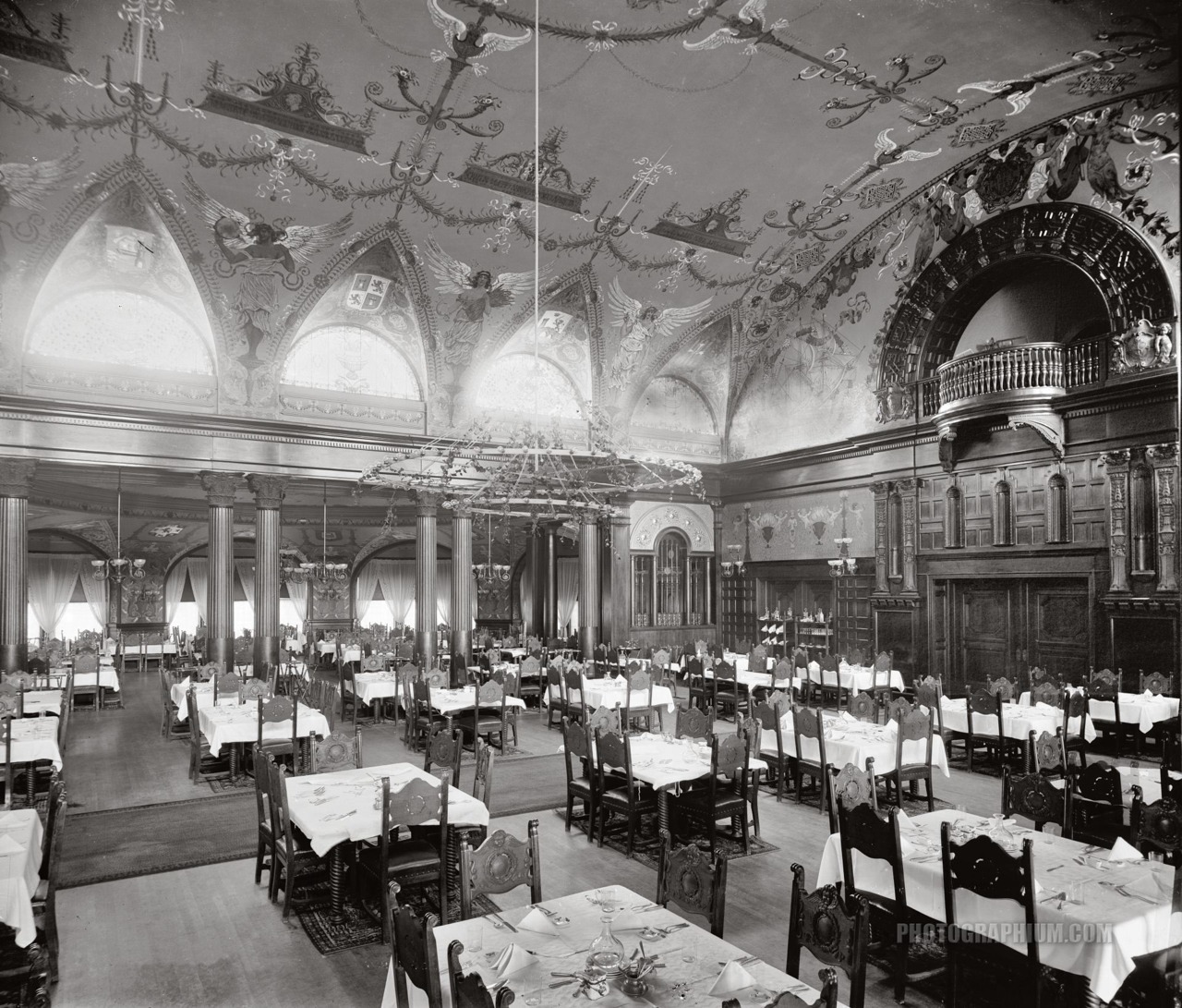 peerintothepast:   Henry Flagler’s Hotel Ponce de Leon, Saint Augustine, Florida