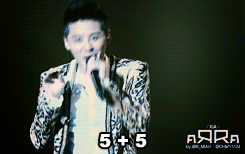 ximin:  junsu & gwiyomi ヽ(゜∇゜)ノ   مع كل حركه ضحكهxD