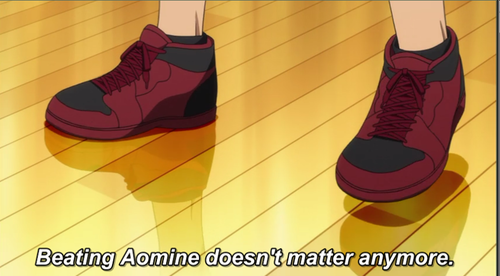 Kagami gets a new pair of shoes from Aomine 😁 #anime #kurokonobasket