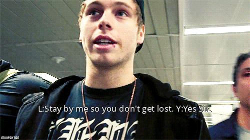 jackofthefuture:AU: (Request?) Let’s do something new and unpredictable.my edit, not my gifs