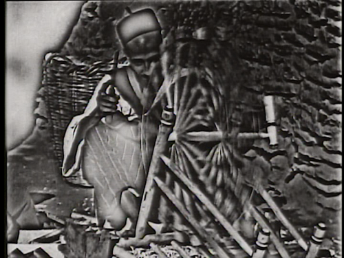 crumbargento:  Decasia : The State of Decay - Bill Morrison - 2002 (67min)