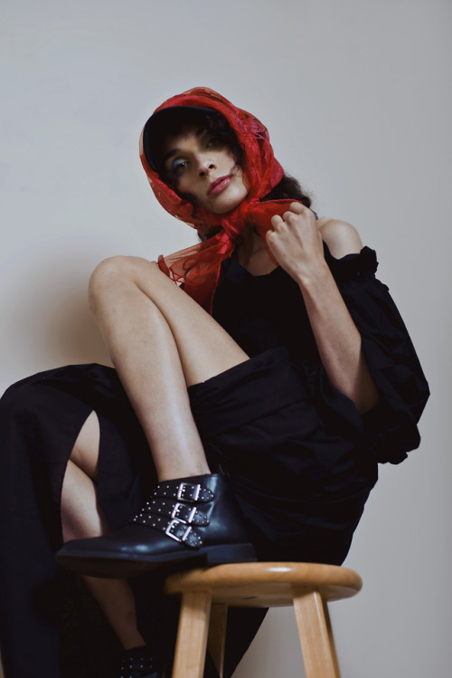 Ennui for Ladygunn MagazinePhotos / Lili Fang Styling / Hannah Black Model / Sydney McPhillips @ MP 