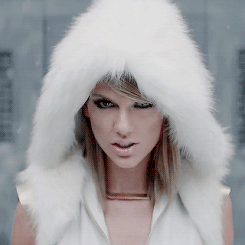 bllankspace: It’s so sad to think about the good times. You and I.