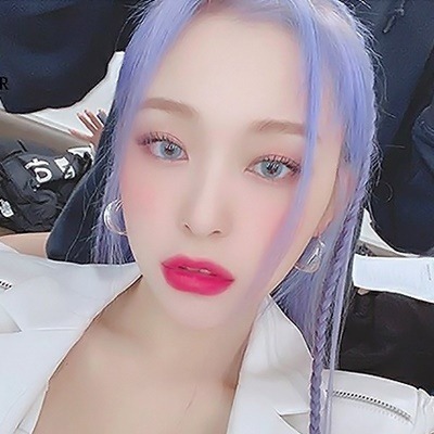 ! @gahyeon #%! : ( / ) Zz ? ' - !!!