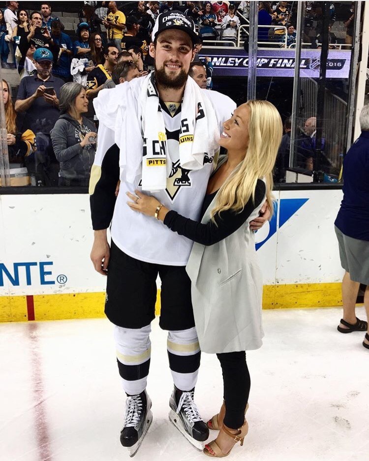 Wives and Girlfriends of NHL players — Catherine Laflamme & Kris Letang's  first kiss as a