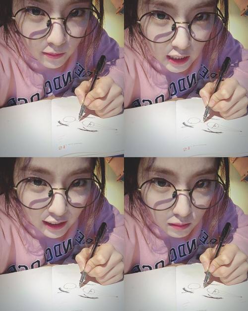 fyeah-irene: redvelvet.smtown: [translated] ahreumie