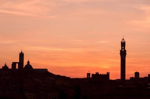Siena al tramontoFoto di Maurizio Martini