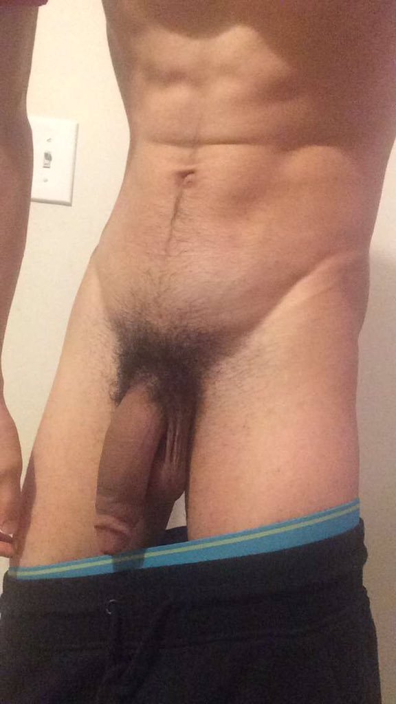 jobbigdick21:  Manden colaboraciones, fotos y videos, a jobbidic21@outlook.comjobbigdick21.tumblr.com