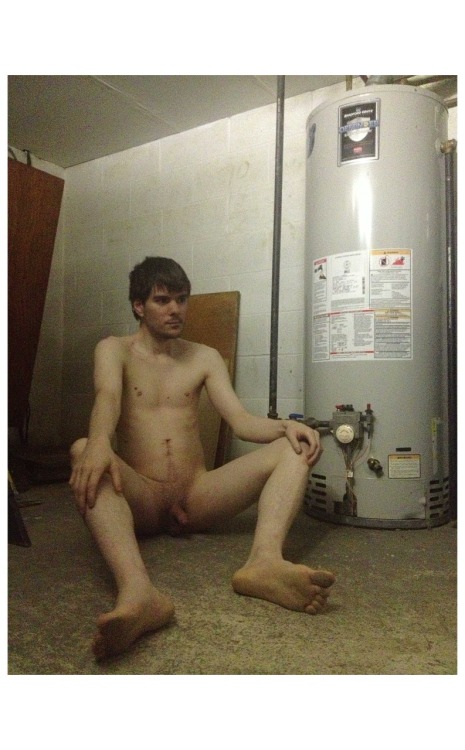 dramhail1983: Me in the basement.