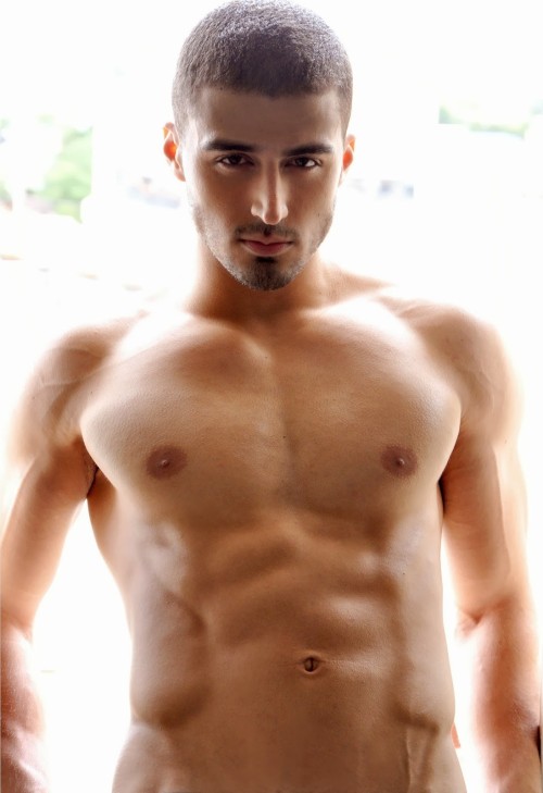 handsomemales:  rhaul neto by vand rodriguez