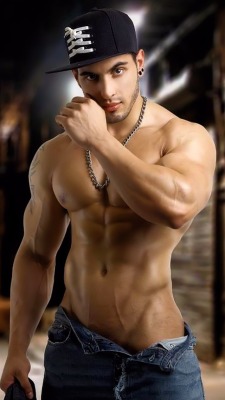 Hotest Latin Boys on the Net