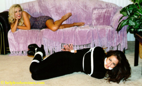 bondagehedgehog:  Roxanne Chadwick and Cory Lane