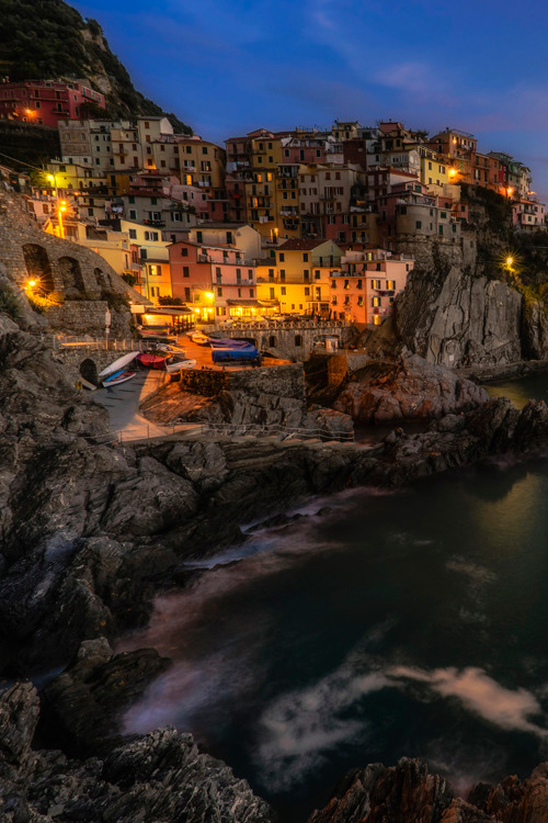 earthyday:Cinque Terre / Italyby Fabrizio Lunardi