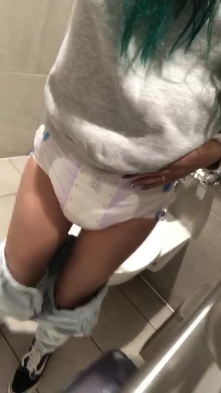 paddedfordaddy:Daddy made me do a diaper check at Target. It was embarrassing because