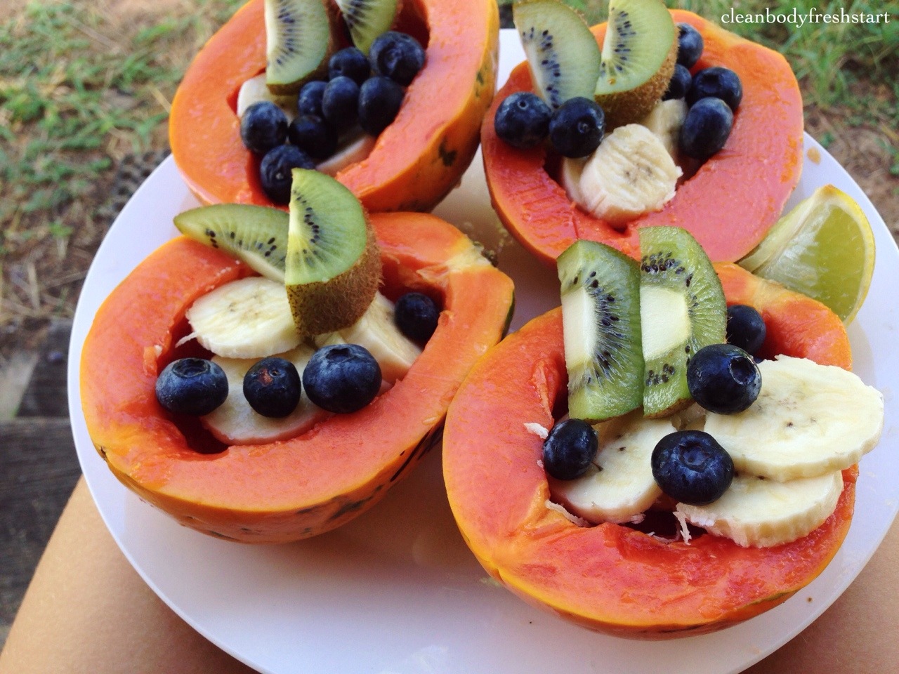 cleanbodyfreshstart:  breakfast part one // two small red papayas with two lady finger