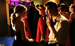 Six favourite moments | theresstillheroesinthisworld asked: Logan & Veronica