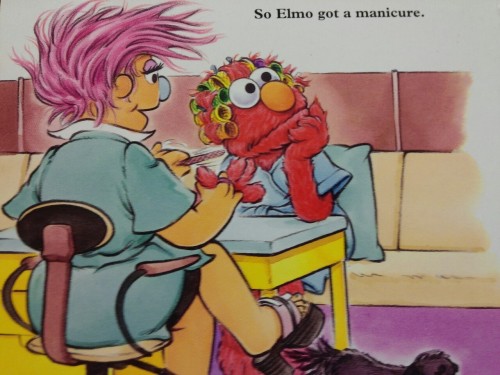 rivainibabe:skyeribbon: Current mood: Elmo getting a manicure  Self care