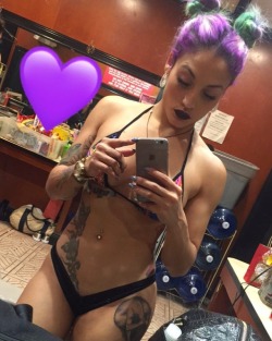 stripper-locker-room:  https://www.instagram.com/__marl3yyy__/
